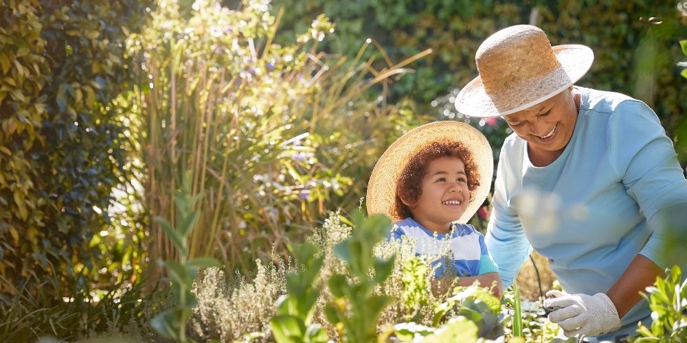 Activité de jardinage avec les enfants