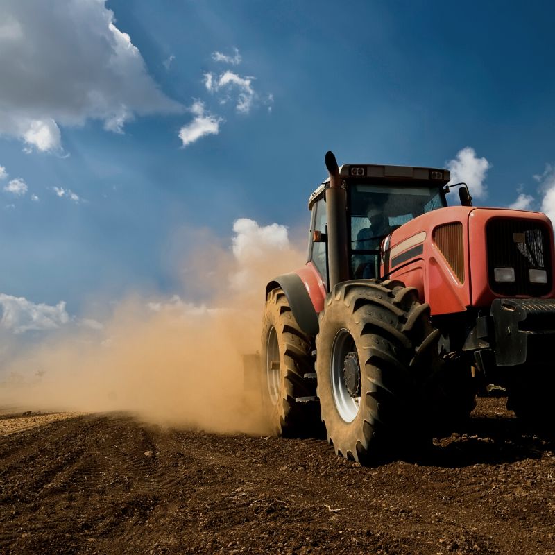 Tracteur champ sec