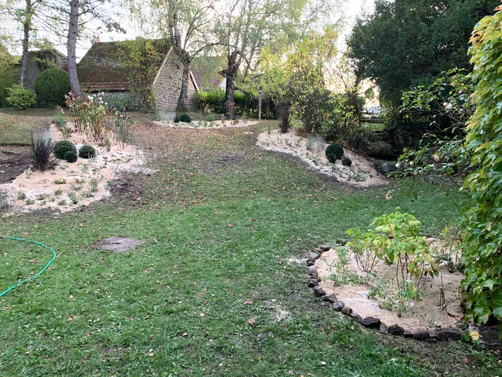 Garden realization before & after - after plantation