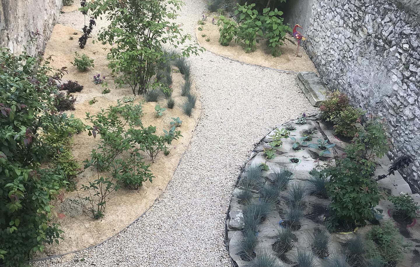 Réalisation avant après jardin anglais Tours installation