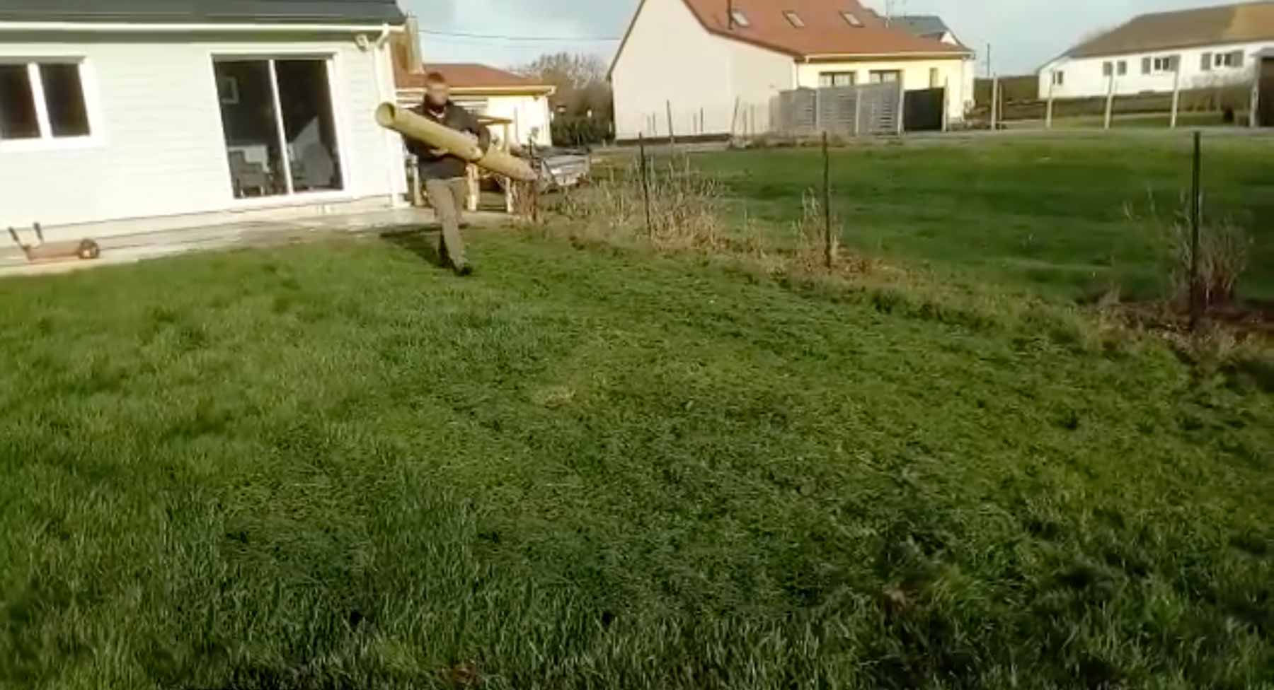 Réalisation avant après jardin anglais avant la plantation